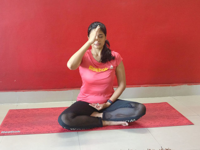 Nadi sodhana pranayam Yoga