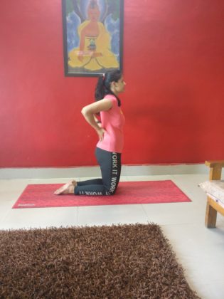 USHTRASANA-yoga-pose4