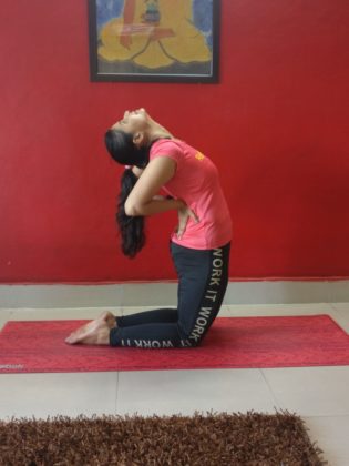 USHTRASANA-yoga-pose5